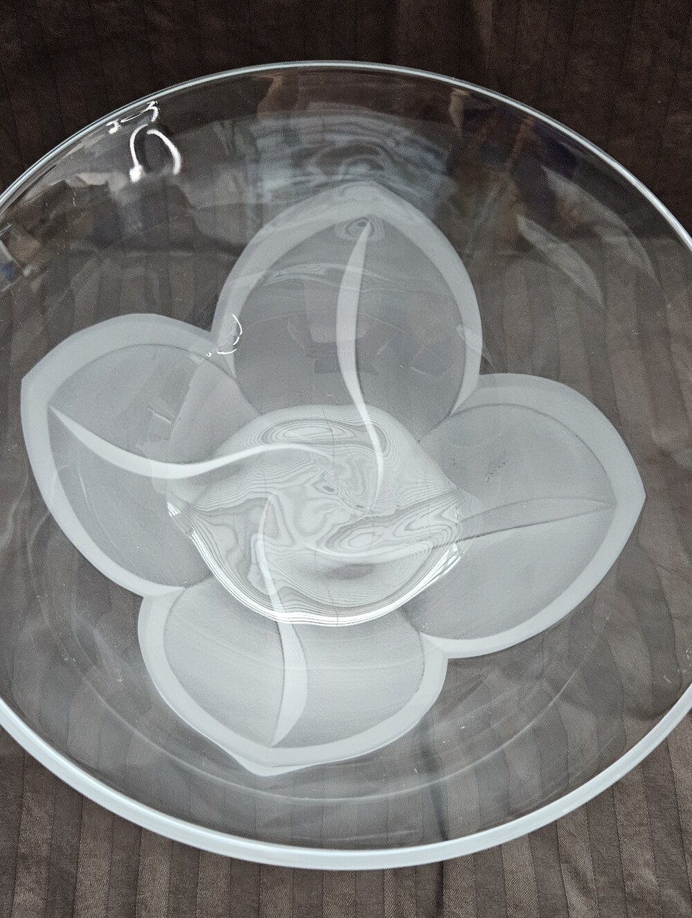 Vintage J.D. Durand Florence Crystal Clear 9” Serving Bowl Satin Petal Pattern